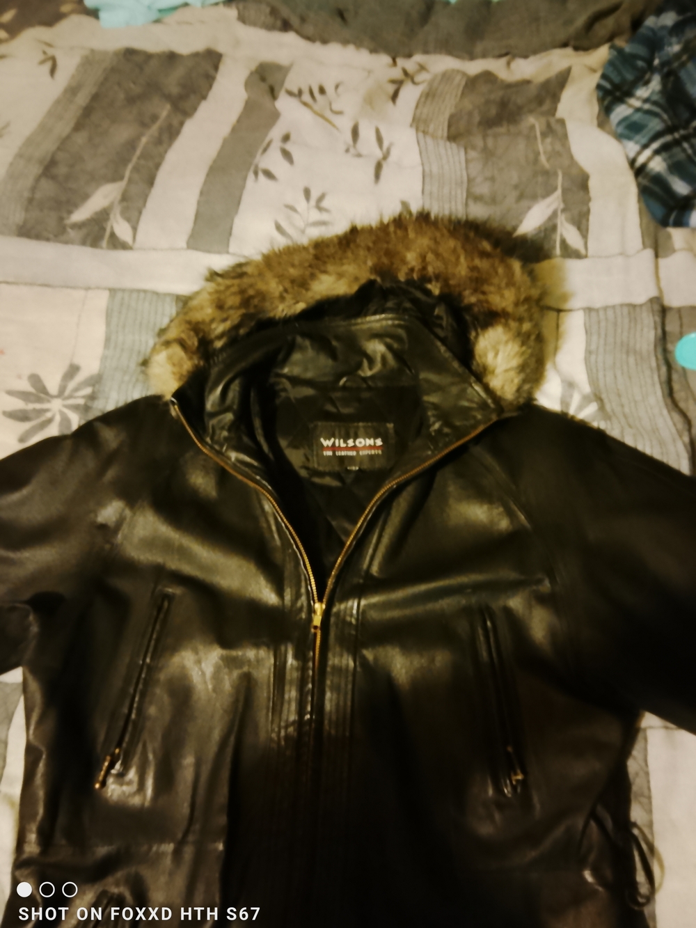 Vintage WILSONS LEATHER 90s Bomber Jacket Size M Black Removable Fur Hood Y2K - Picture 2 of 16